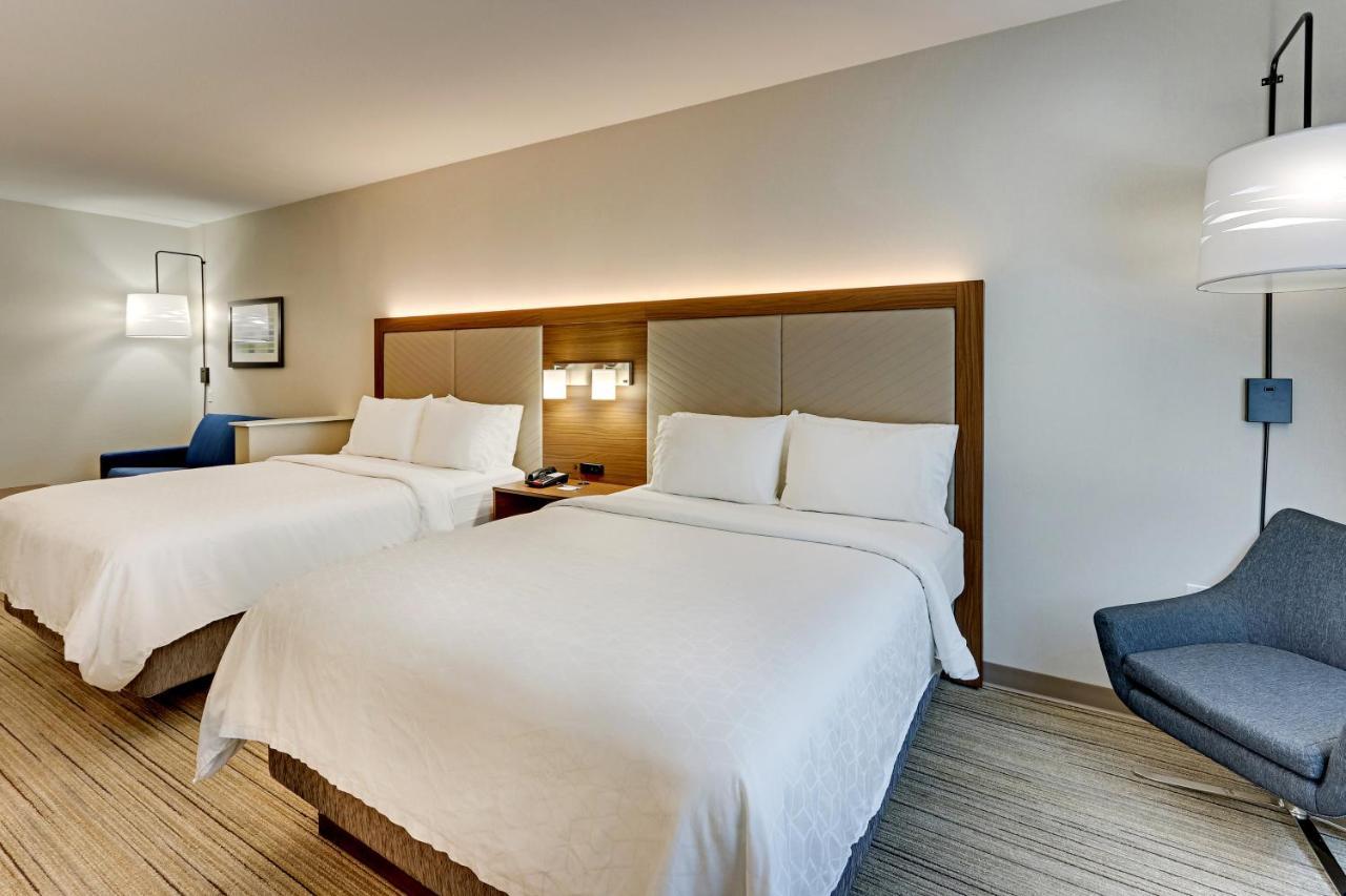 Holiday Inn Express Hotel And Suites Weatherford By Ihg Екстериор снимка