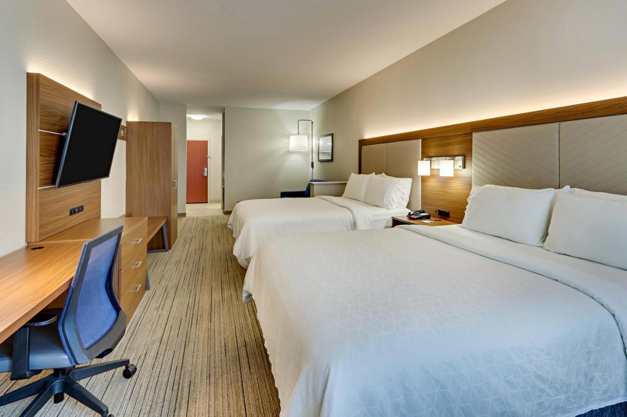 Holiday Inn Express Hotel And Suites Weatherford By Ihg Екстериор снимка