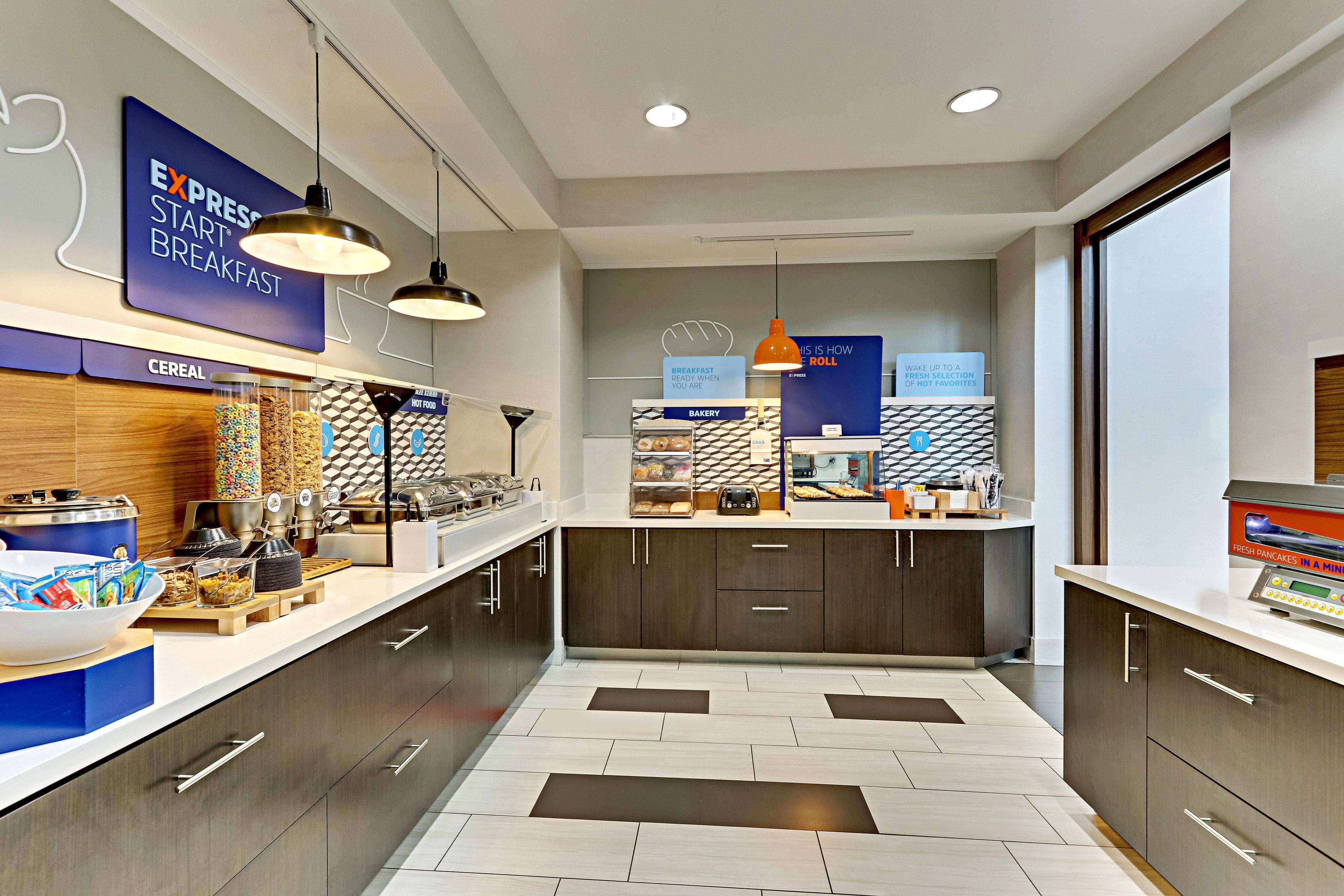 Holiday Inn Express Hotel And Suites Weatherford By Ihg Екстериор снимка