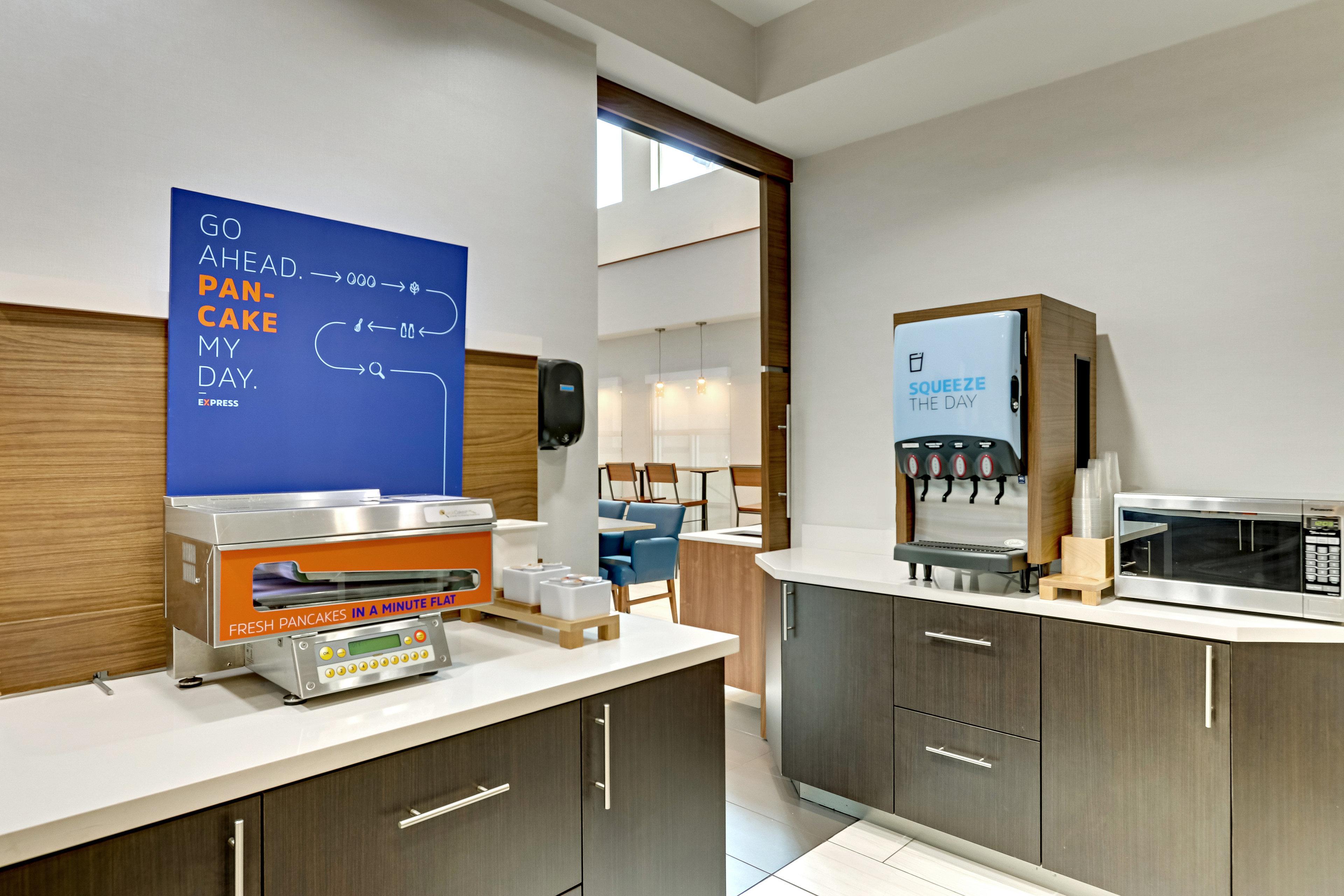 Holiday Inn Express Hotel And Suites Weatherford By Ihg Екстериор снимка