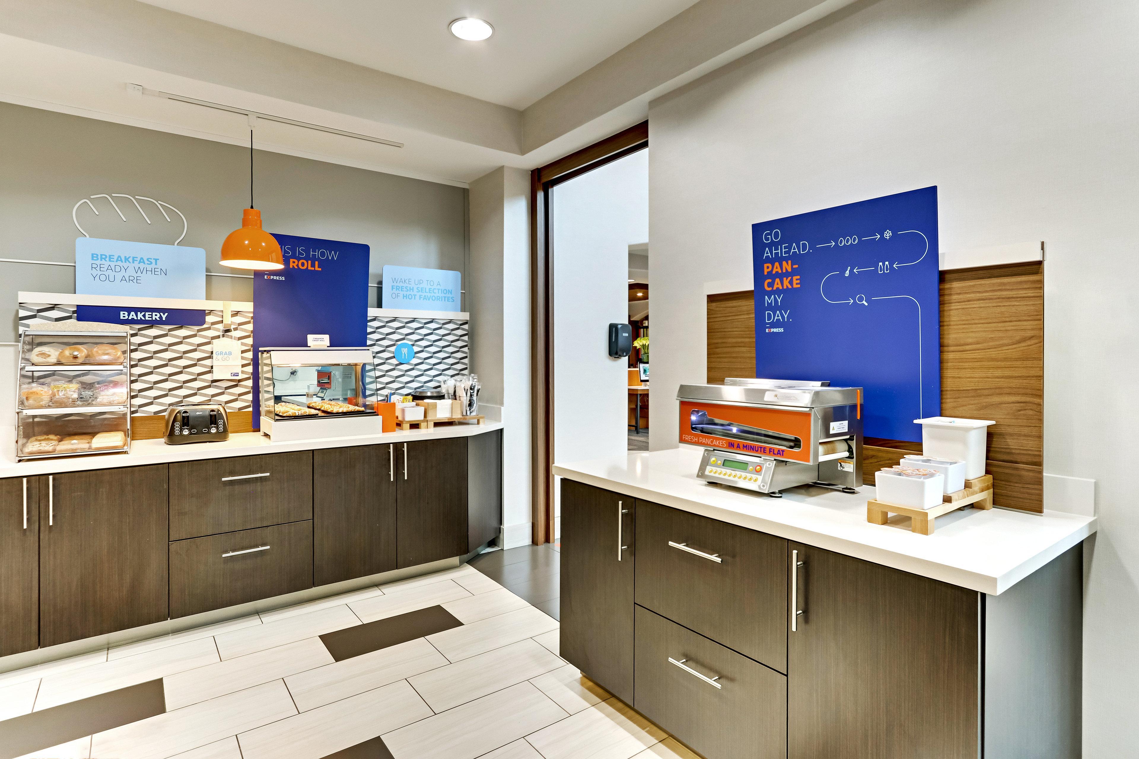 Holiday Inn Express Hotel And Suites Weatherford By Ihg Екстериор снимка