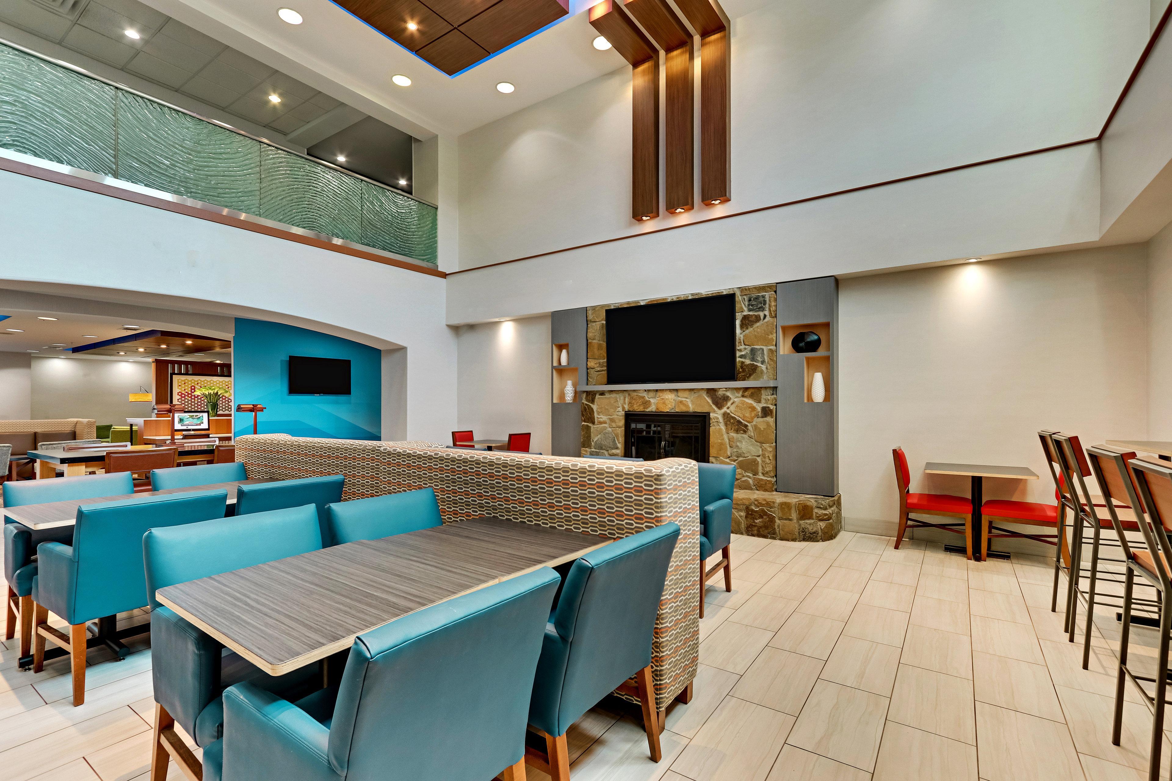 Holiday Inn Express Hotel And Suites Weatherford By Ihg Екстериор снимка