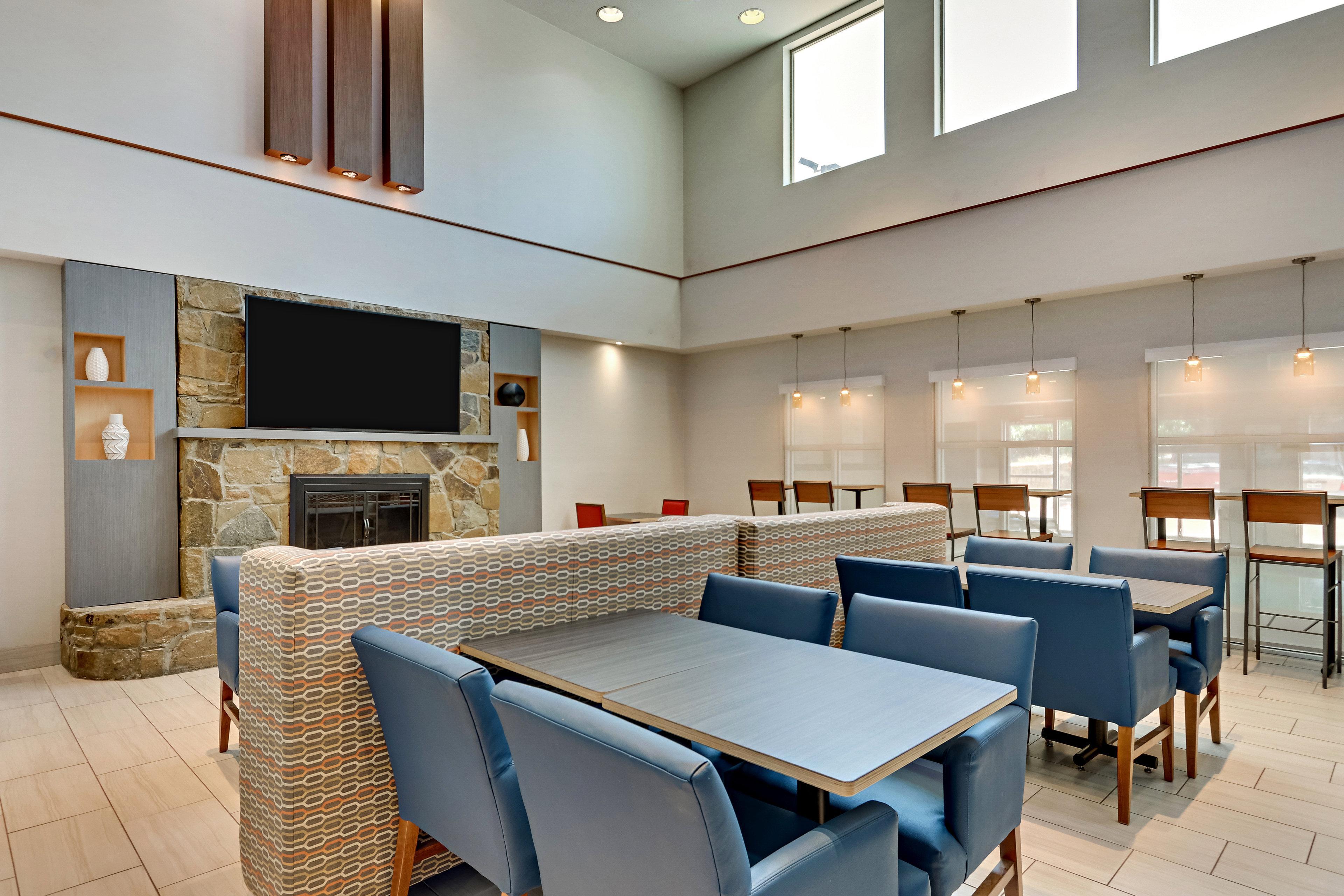 Holiday Inn Express Hotel And Suites Weatherford By Ihg Екстериор снимка