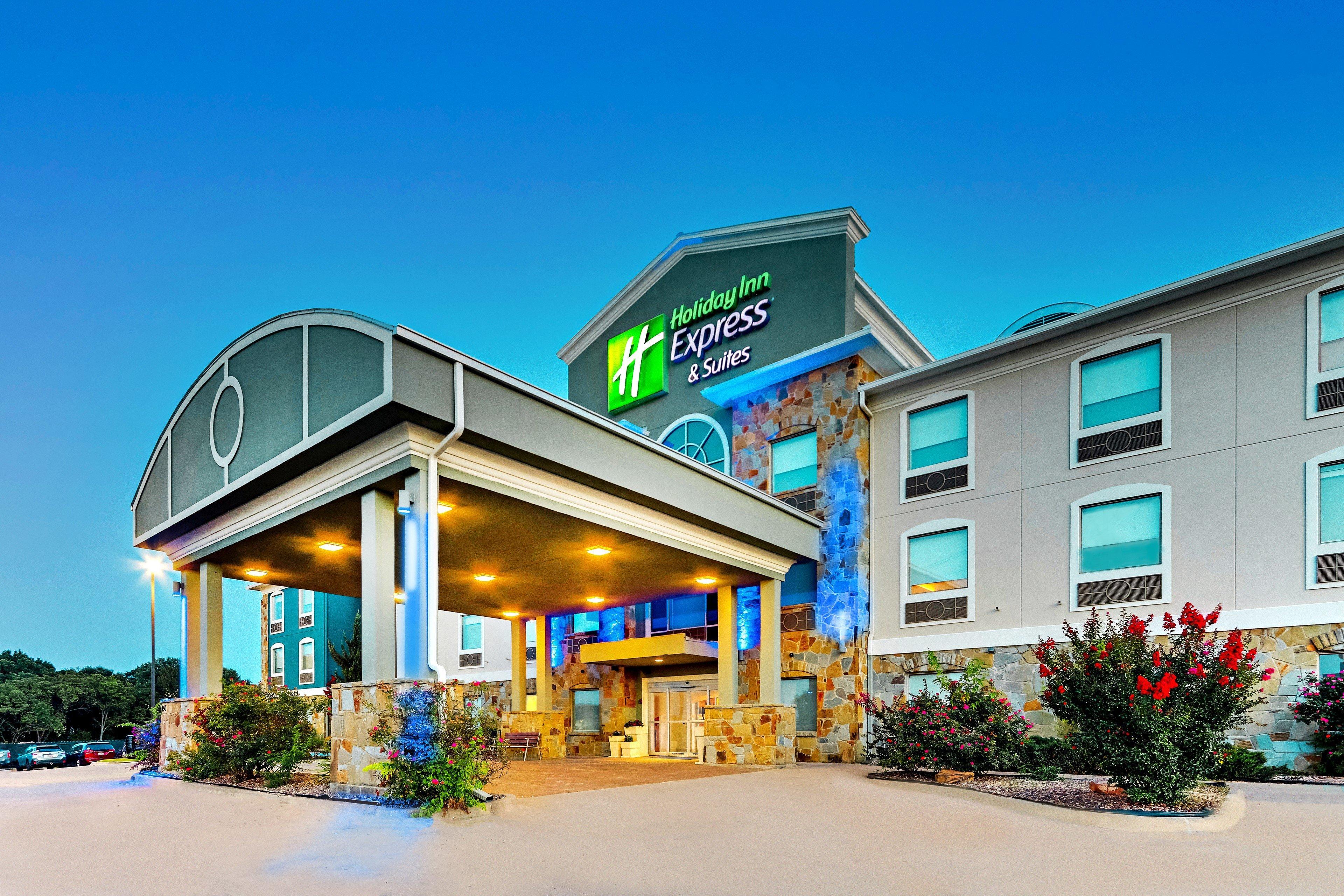 Holiday Inn Express Hotel And Suites Weatherford By Ihg Екстериор снимка