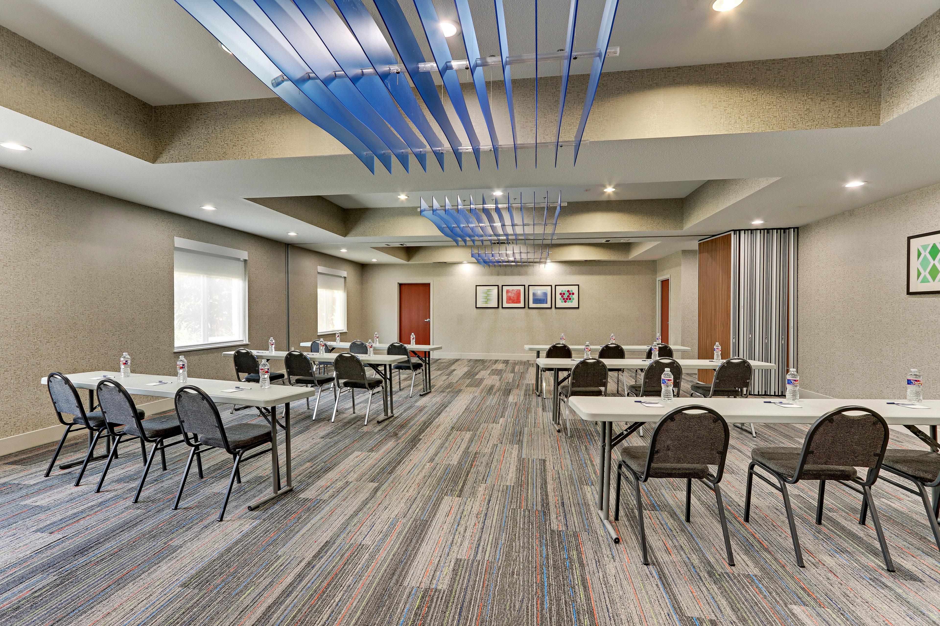 Holiday Inn Express Hotel And Suites Weatherford By Ihg Екстериор снимка